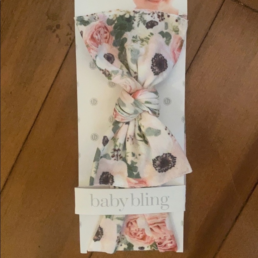 Baby Bling Heirloom Blooms Knot Bow